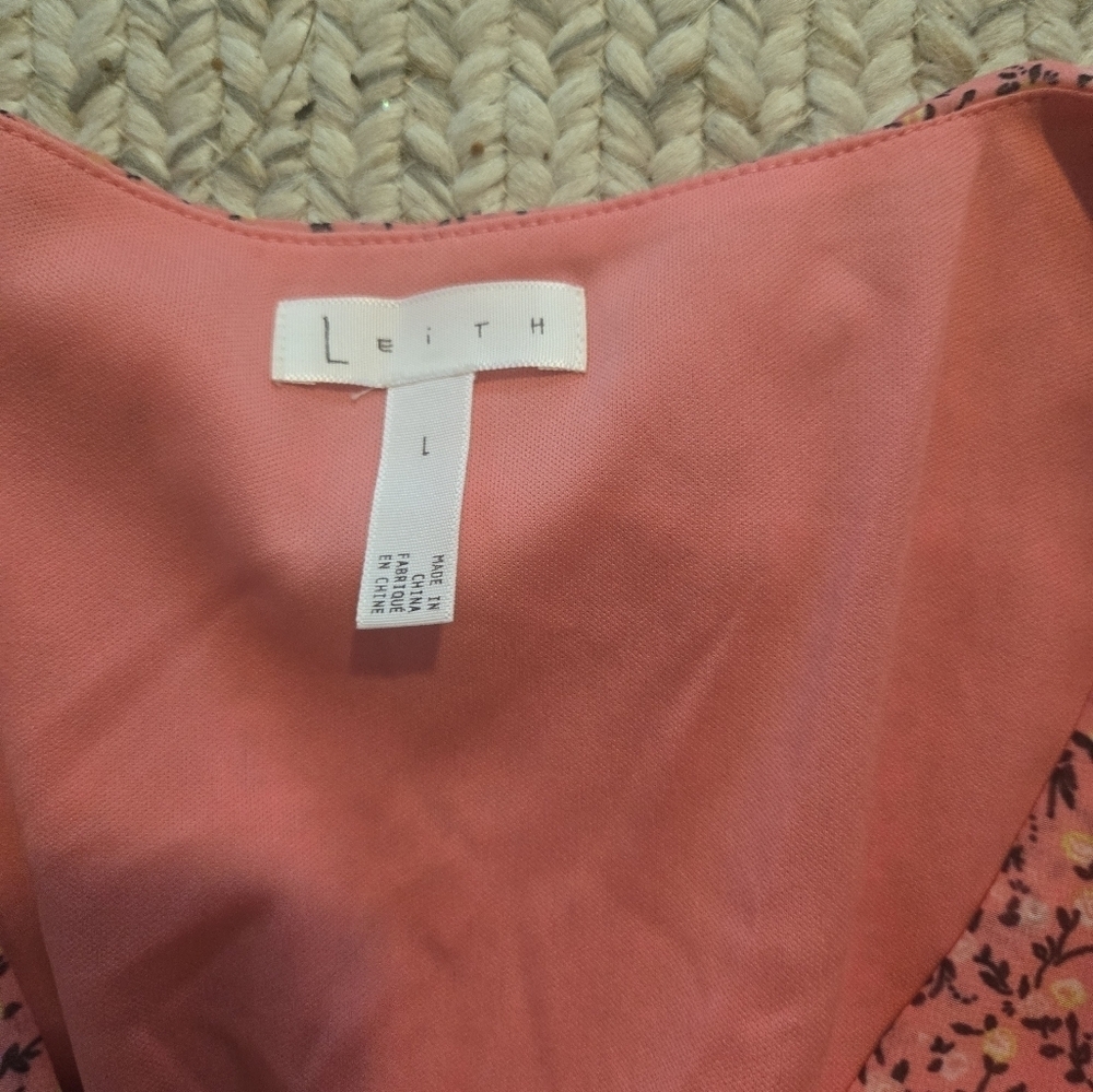 Elegant Leith Pink Floral‎ Dress - Picture 4 of 4